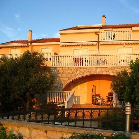 Apartmani Mudronja Муртер Екстер'єр фото
