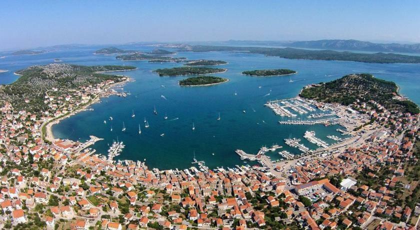Apartmani Mudronja Муртер Екстер'єр фото