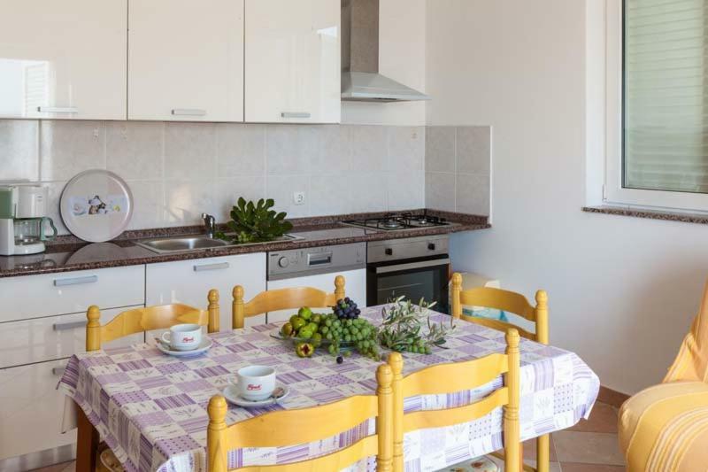 Apartmani Mudronja Муртер Екстер'єр фото